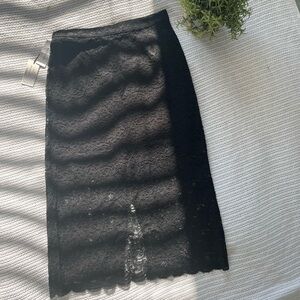 Aritzia Wilbur Skirt